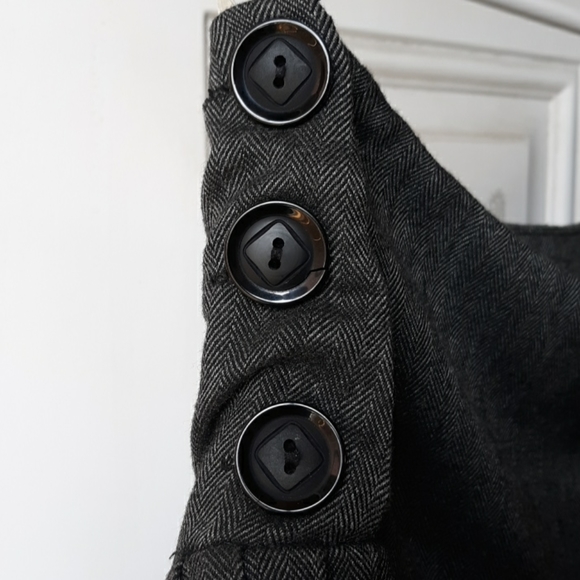 Pleated skirt - Picture 2 of 2